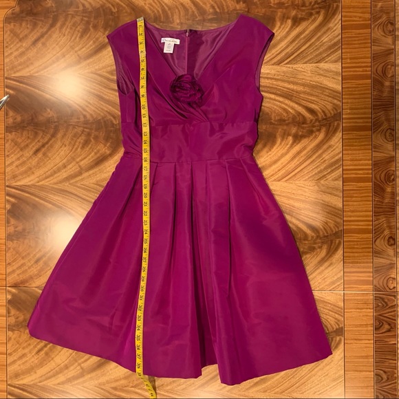 Oscar de la Renta Size 8 Silk Taffeta Party Dress w/ Handmade Flower Detail - Picture 13 of 15